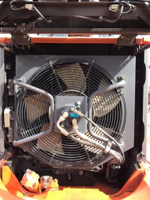 ขายรถตักล้อยาง HITACHI ZW150 (เทียบเท่า WA270-6) รถนอกนำเข้าจากญี่ปุ่น สภาพสวยพร้อมใช้ มีVDOการทำงานครับ ขายรถตักล้อยาง HITACHI ZW150 (เทียบเท่า WA270-6) รถนอกนำเข้าจากญี่ปุ่น สภาพสวยพร้อมใช้ มีVDOการทำงานครับ