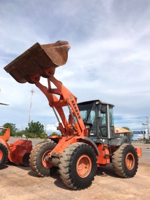 ขายรถตักล้อยาง HITACHI ZW150 (เทียบเท่า WA270-6) รถนอกนำเข้าจากญี่ปุ่น สภาพสวยพร้อมใช้ มีVDOการทำงานครับ ขายรถตักล้อยาง HITACHI ZW150 (เทียบเท่า WA270-6) รถนอกนำเข้าจากญี่ปุ่น สภาพสวยพร้อมใช้ มีVDOการทำงานครับ