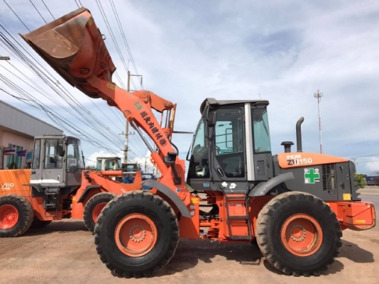 ขายรถตักล้อยาง HITACHI ZW150 (เทียบเท่า WA270-6) รถนอกนำเข้าจากญี่ปุ่น สภาพสวยพร้อมใช้ มีVDOการทำงานครับ ขายรถตักล้อยาง HITACHI ZW150 (เทียบเท่า WA270-6) รถนอกนำเข้าจากญี่ปุ่น สภาพสวยพร้อมใช้ มีVDOการทำงานครับ