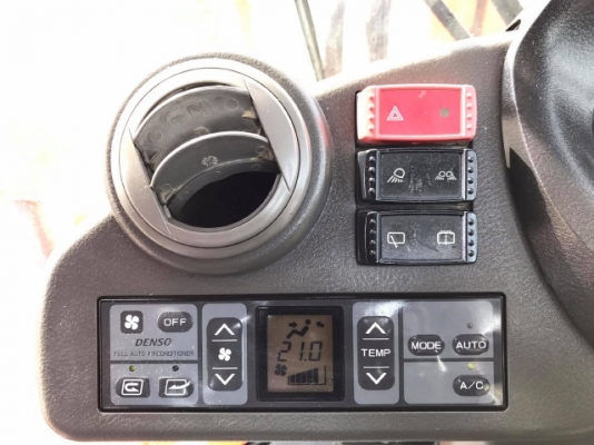 ขายรถตักล้อยาง HITACHI ZW150 (เทียบเท่า WA270-6) รถนอกนำเข้าจากญี่ปุ่น สภาพสวยพร้อมใช้ มีVDOการทำงานครับ ขายรถตักล้อยาง HITACHI ZW150 (เทียบเท่า WA270-6) รถนอกนำเข้าจากญี่ปุ่น สภาพสวยพร้อมใช้ มีVDOการทำงานครับ