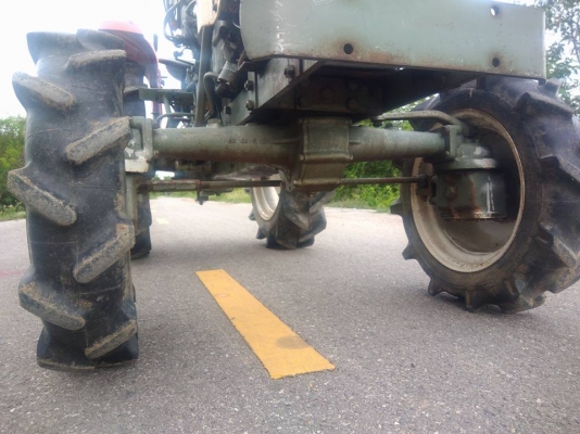 ขายรถไถนั่งขับเก่าญี่ปุ่น ราคา 58,000 บาท ( คนสุราษฎร์ธานี โอนมัดจำมาแล้ว 2,000 บาท ) ขายรถไถนั่งขับเก่าญี่ปุ่น ราคา 58,000 บาท ( คนสุราษฎร์ธานี โอนมัดจำมาแล้ว 2,000 บาท )