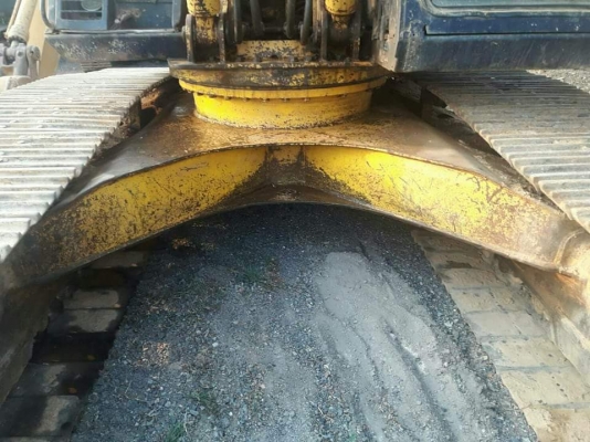 ขายรถแบคโค PC200-5 คอลโทลยาว ไฟฟ้าครบ แอร์เย็น เอกสารใบอินวอย รถสวยสภาพพร้อมใช้งาน ราคา600,000 สนใจโทร 090-8588220คุณนะ 093-3258446คุณบิว เว็บไซต์ส่วนตัว www.narong2truck.com www.truck.in.th/498 ID: narong498 ID: 09332584461 เพจ Facebook ณรงค์ ซื้อขายรถมื