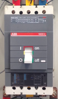 ขายตู้ Mdb Main breaker Abb 400A,250A,100A สภาพดี Pipat 098-2641749