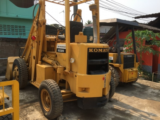 ขายรถตัก KOMATSU SD25 บุ้งกี๋1 คิว ขายรถตัก KOMATSU SD25 บุ้งกี๋1 คิว