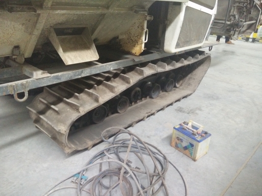 ขายรถเกี่ยวนวดข้าว DC-95GM ตามสภาพรถใช้งานได้ เครื่องดี ช่วงล่างดี