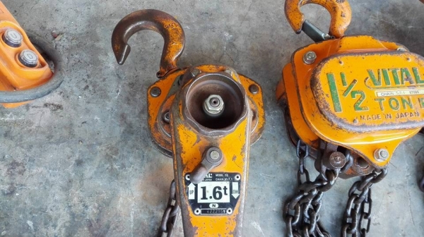 ** SOLD ** รอกโซ่สาวญี่ปุ่น VITAL 1.5 t - 10 t ของลงตู้สวยๆคัดมาพร้อมใช้