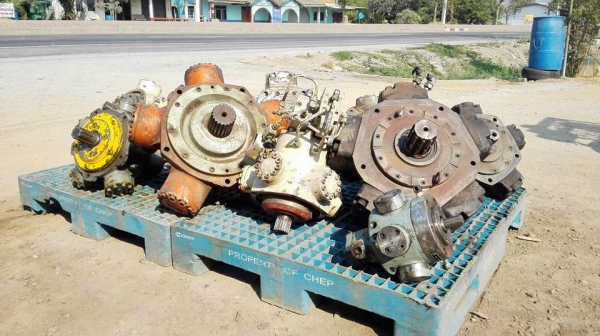 ** SOLD ** ปั้มห้าดาว เบอร์ 2-12 ของสดถอดจากเครื่องฉีดพร้อมใช้งาน ** SOLD ** ปั้มห้าดาว เบอร์ 2-12 ของสดถอดจากเครื่องฉีดพร้อมใช้งาน