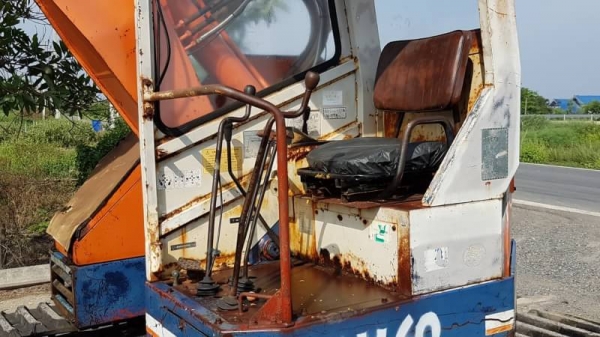 ขายด่วนรถแบคโฮKUBOTAคูโบต้าKH60เทียบเท่าPC60เครื่องคูโบต้า4สูบดับกูแจดีปั่มแรงรถนอกเพิ่งนำเข้ามาใหม่ยังไม่เคยใช้งานในเมืองไทยเลย ขายด่วนรถแบคโฮKUBOTAคูโบต้าKH60เทียบเท่าPC60เครื่องคูโบต้า4สูบดับกูแจดีปั่มแรงรถนอกเพิ่งนำเข้ามาใหม่ยังไม่เคยใช้งานในเมืองไทยเลย