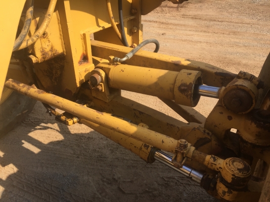 ขายรถเกรด KATERPILLAR 120G