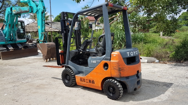 ขายด่วนรถยก TOYOTA 8FG15ยก1.5ตันเสาสูง3เมตรยางตันใหม่4เส้นรถนอกนำเข้ายังไม่เคยใช้งานในเมืองไทยเลย ขายด่วนรถยก TOYOTA 8FG15ยก1.5ตันเสาสูง3เมตรยางตันใหม่4เส้นรถนอกนำเข้ายังไม่เคยใช้งานในเมืองไทยเลย