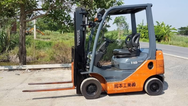 ขายด่วนรถยก TOYOTA 8FG15ยก1.5ตันเสาสูง3เมตรยางตันใหม่4เส้นรถนอกนำเข้ายังไม่เคยใช้งานในเมืองไทยเลย ขายด่วนรถยก TOYOTA 8FG15ยก1.5ตันเสาสูง3เมตรยางตันใหม่4เส้นรถนอกนำเข้ายังไม่เคยใช้งานในเมืองไทยเลย