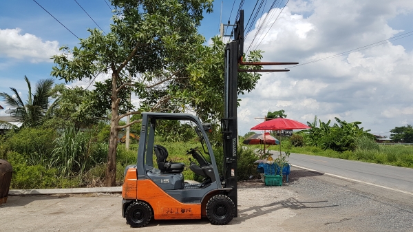 ขายด่วนรถยก TOYOTA 8FG15ยก1.5ตันเสาสูง3เมตรยางตันใหม่4เส้นรถนอกนำเข้ายังไม่เคยใช้งานในเมืองไทยเลย ขายด่วนรถยก TOYOTA 8FG15ยก1.5ตันเสาสูง3เมตรยางตันใหม่4เส้นรถนอกนำเข้ายังไม่เคยใช้งานในเมืองไทยเลย