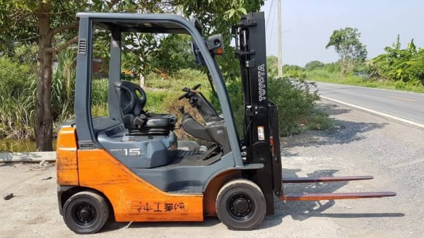 ขายด่วนรถยก TOYOTA 8FG15ยก1.5ตันเสาสูง3เมตรยางตันใหม่4เส้นรถนอกนำเข้ายังไม่เคยใช้งานในเมืองไทยเลย ขายด่วนรถยก TOYOTA 8FG15ยก1.5ตันเสาสูง3เมตรยางตันใหม่4เส้นรถนอกนำเข้ายังไม่เคยใช้งานในเมืองไทยเลย