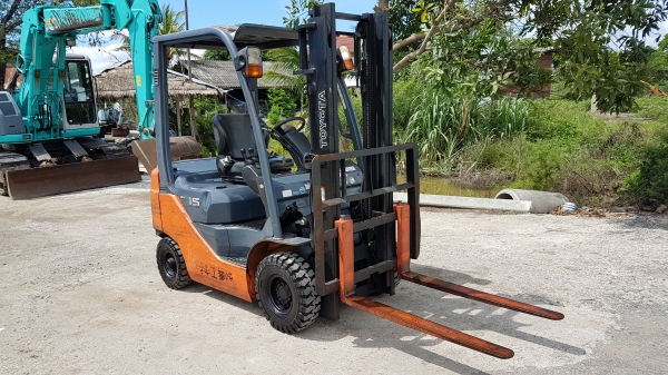 ขายด่วนรถยก TOYOTA 8FG15ยก1.5ตันเสาสูง3เมตรยางตันใหม่4เส้นรถนอกนำเข้ายังไม่เคยใช้งานในเมืองไทยเลย ขายด่วนรถยก TOYOTA 8FG15ยก1.5ตันเสาสูง3เมตรยางตันใหม่4เส้นรถนอกนำเข้ายังไม่เคยใช้งานในเมืองไทยเลย