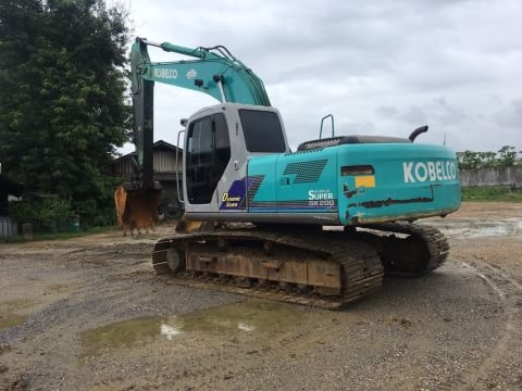 ขายKobelco sk200m6Yn10ซุปเปอร์สภาพพร้อมใช้ ติดต่อคุณอ๊อฟพิจิตร086-737-9991