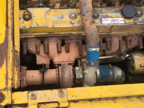 ขายKomatsu Pc200-5ซี่เรียลสูงตัวเดินจีบสภาพสวยพร้อมใช้ติดต่อคุณอ๊อฟ พิจิตร 086-737-9991