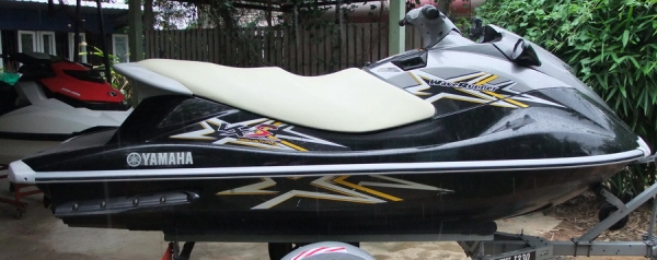 ขายเจ็ทสกีแรงๆ รีบเลยครับ. Yamaha VXS 1800.ปี.2011 ขายเจ็ทสกีแรงๆ รีบเลยครับ. Yamaha VXS 1800.ปี.2011