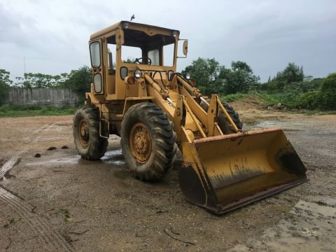 ขายรถตักCat910เก๋งแอร์ เครื่อง45vสภาพสวยพร้อมใช้ ติดต่อคุณ อ๊อฟ พิจิตร 086-737-9991