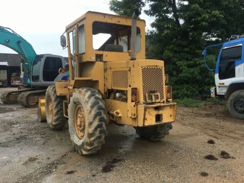 ขายรถตักCat910เก๋งแอร์ เครื่อง45vสภาพสวยพร้อมใช้ ติดต่อคุณ อ๊อฟ พิจิตร 086-737-9991