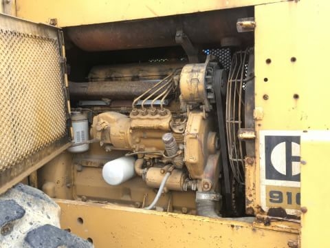 ขายรถตักCat910เก๋งแอร์ เครื่อง45vสภาพสวยพร้อมใช้ ติดต่อคุณ อ๊อฟ พิจิตร 086-737-9991