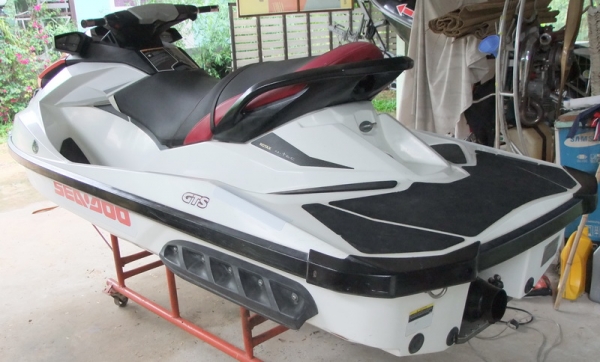 ขายเจ็ทสกี แรงๆ รีบเลยครับ ราคานี้ Seadoo GTS 130.1500.CC .ปี.2012