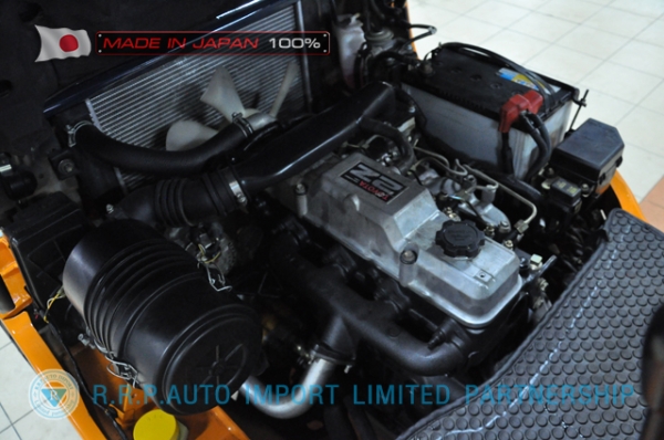 ขายรถโฟล์คลิฟท์มือสอง TOYOTA รุ่น TOYOTA รุ่น 7FD30-18007 นำเข้าจากประเทศญี่ปุ่น 100\% ไม่เคยใช้งานในไทย