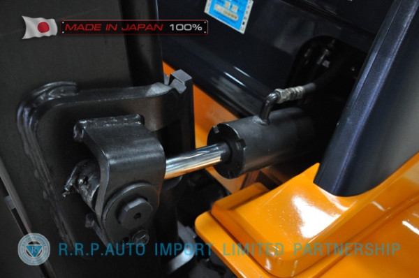 ขายรถโฟล์คลิฟท์มือสอง TOYOTA รุ่น TOYOTA รุ่น 7FD30-18007 นำเข้าจากประเทศญี่ปุ่น 100\% ไม่เคยใช้งานในไทย