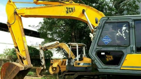 ขายSumittomo js150lcสภาพสวยพร้อมใช้ ต่อคุณอ๊อฟพิจิตร086-737-9991