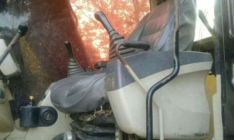 ขายCat312c7xxxhr สภาพสวยพร้อมใช้ สนใจติดต่ออ๊อฟพิจิตร086-737-9991