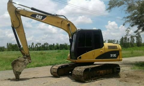 ขายCat312c7xxxhr สภาพสวยพร้อมใช้ สนใจติดต่ออ๊อฟพิจิตร086-737-9991