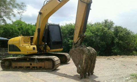 ขายCat312c7xxxhr สภาพสวยพร้อมใช้ สนใจติดต่ออ๊อฟพิจิตร086-737-9991