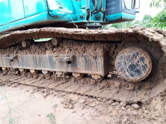 เก่านอก 2 ปี 1,050,000 บาท KOBELCO SK200 MARK 6 YN07 LQC  เครื่องดี ปั้มแรง โช่ใหม่ 2 ข้าง เอวแน่น ไฟฟ้าครบ แอร์เย็น เอกสารอินวอยท์  รถอยู่ มหาสารคาม โทร&amp;ไอดีไลน์ 0610710295