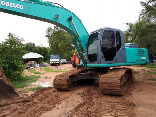 เก่านอก 2 ปี 1,050,000 บาท KOBELCO SK200 MARK 6 YN07 LQC  เครื่องดี ปั้มแรง โช่ใหม่ 2 ข้าง เอวแน่น ไฟฟ้าครบ แอร์เย็น เอกสารอินวอยท์  รถอยู่ มหาสารคาม โทร&amp;ไอดีไลน์ 0610710295