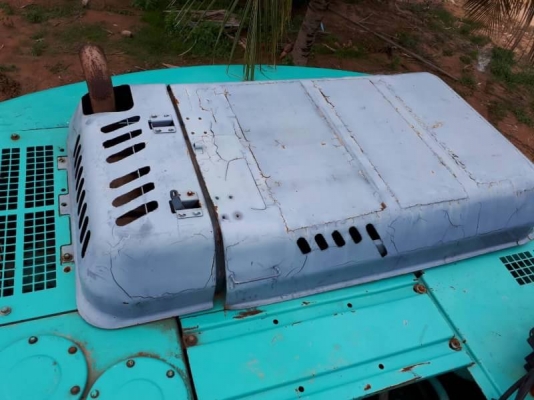 เก่านอก 2 ปี 1,050,000 บาท KOBELCO SK200 MARK 6 YN07 LQC  เครื่องดี ปั้มแรง โช่ใหม่ 2 ข้าง เอวแน่น ไฟฟ้าครบ แอร์เย็น เอกสารอินวอยท์  รถอยู่ มหาสารคาม โทร&amp;ไอดีไลน์ 0610710295