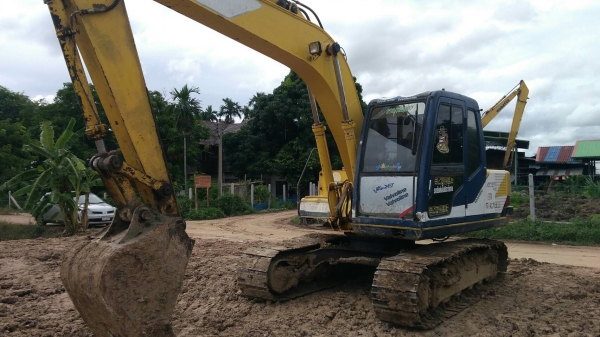 ขายรถขุดแบ็คโฮ KOBELCO SK120 MARK 3 สภาพดี เอกสารเล่มทะเบียน 630,000บ. สนใจ 0835601591 หรือ 0903494058