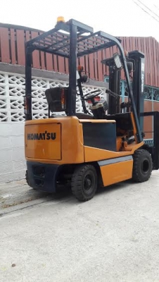รถไฟฟ้า komatsu ex-7