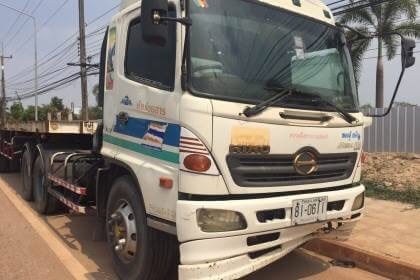 ขาย 10 ล้อหัวลาก 935,000 บาท HINO MEGA ปี 48 เครื่อง 260 แรง 2 เพลา หัวบาง ยางดี คัสชีวย เอกสารเล่มทะเบียน รถอยู่ จ.นครพนม ขาย 10 ล้อหัวลาก 935,000 บาท HINO MEGA ปี 48 เครื่อง 260 แรง 2 เพลา หัวบาง ยางดี คัสชีวย เอกสารเล่มทะเบียน รถอยู่ จ.นครพนม