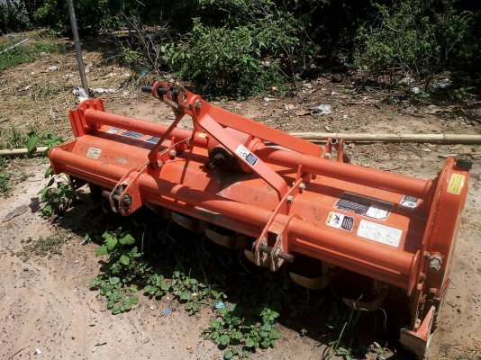 โลตารี 163 ตราช้าง ราคา 35000 บาท ของอยุ่ศรีสะเกษ วันทูคอล 098 668-3479 dtac 094 283-9369 สิทธิ์ คับ