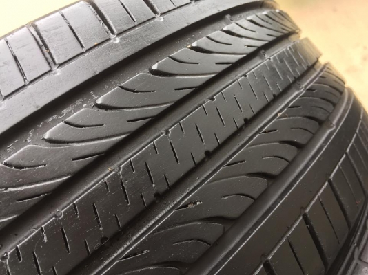 ขายยาง GOODYEAR Assurance 205-55-16 ปี16 ดอกหนาจัด ไม่มีปะ ไม่มีตำหนิ ชุดละ 4,500 บาท