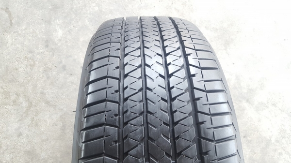 ขายยาง255/60/18 ปี 4612 BRIDGESTONE HT684 4 เส้น