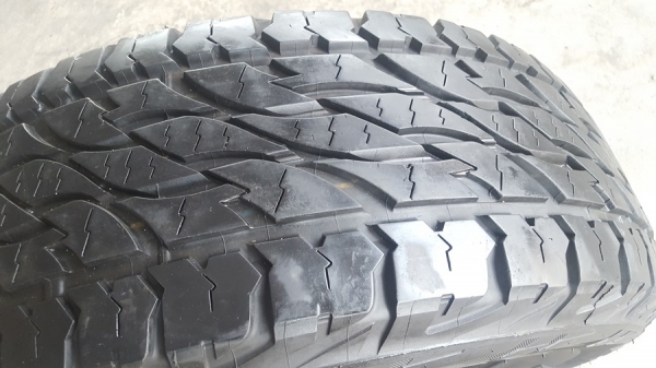 ขายยาง265/65/17 ปี 0114 BRIDGESTONE DUELER AT 4 เส้น