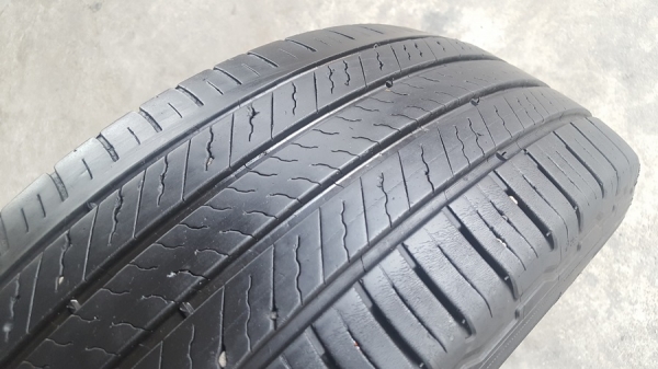 ขายยาง215/65/16 ปี 1416 MICHERLIN PRIMACY 4 เส้น