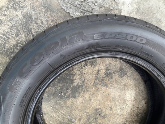 ยางBRIDGESTONE รุ่น Ecopia EP200 .185 60R15 ปี2016 สภาพสวยมากๆไร้ที่ติ ดอกเต็มๆคุ้มสุดๆใช้อีกยาวๆไม่แพง