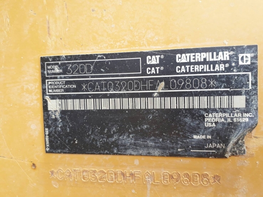 ขายรถแม็คโคร....เบอร์ 9 ยี้ห้อ CAT รุ่น 320D.. สภาพสวย พร้อมใช้งาน ,เล่มพร้อม