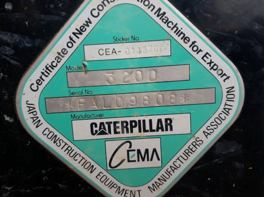 ขายรถแม็คโคร....เบอร์ 9 ยี้ห้อ CAT รุ่น 320D.. สภาพสวย พร้อมใช้งาน ,เล่มพร้อม