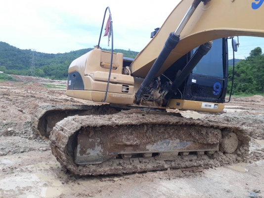 ขายรถแม็คโคร....เบอร์ 9 ยี้ห้อ CAT รุ่น 320D.. สภาพสวย พร้อมใช้งาน ,เล่มพร้อม