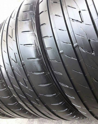 ยางBRIDGESTONE รุ่น Ecopia EP200. 205 55R16 สัปดาห์ที่39ปี2015 #ลงพื้นปลายปี2015 สภาพสวยมากๆดอกเยอะคุ้มสุดๆใช้อีกยาวๆถูกมากๆ