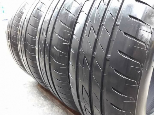 ยางBRIDGESTONE รุ่น Ecopia EP200. 215 60R16 ปี2016 สภาพสวยมากๆดอกเต็มๆคุ้มสุดๆใช้อีกยาวๆไม่แพง