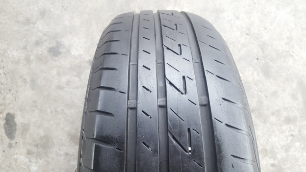 ขายยาง195/60/15 ปี 14/3+13/2เส้น BRIDGESTONE EP200 4 เส้น ขายยาง195/60/15 ปี 14/3+13/2เส้น BRIDGESTONE EP200 4 เส้น