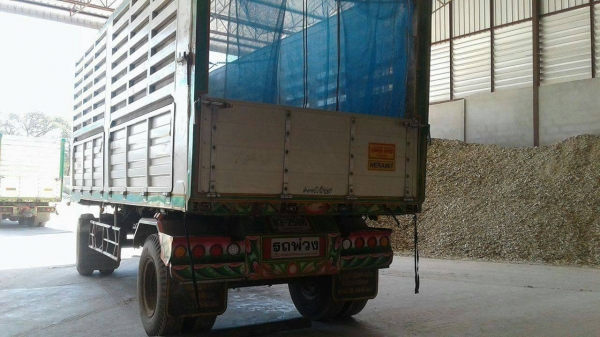 พ่วง 18 ล้อ HINO FM2K วางเครื่องP11C 320 แรงม้า ปี39 กระบะอลูมิเนียม-ดั้ม อู่สายชล